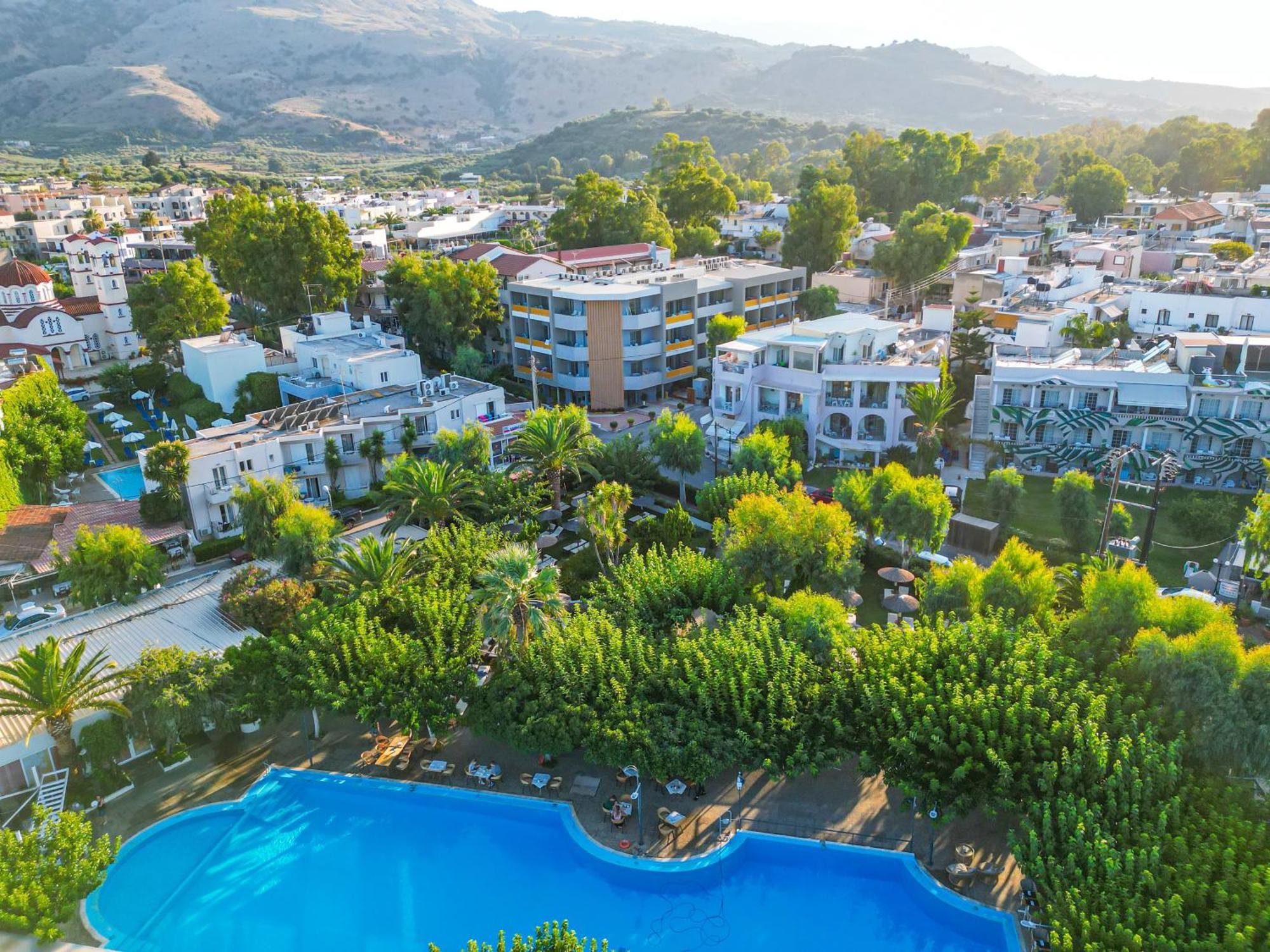 Corissia Beach Hotel Georgioupoli Bagian luar foto